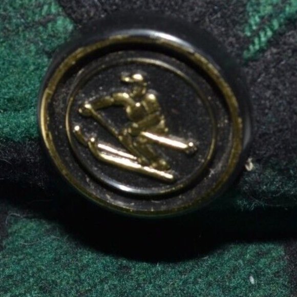 Green Black Plaid Hunting Cap With Ear Flaps Skiing Figure Pin Adult Large - Picture 2 of 4